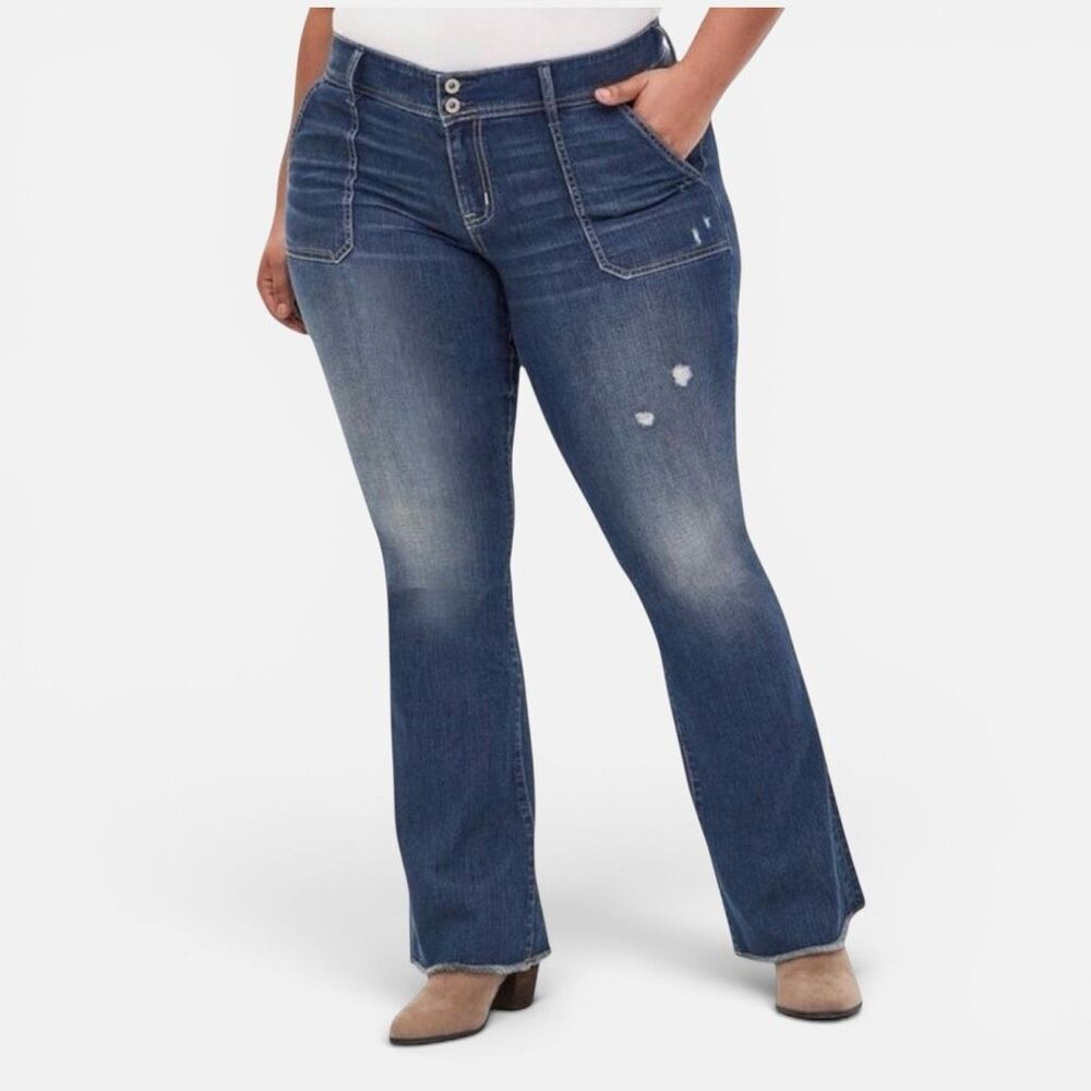 Torrid Vintage Stretch TALL Mid Rise Flare Jeans 35” Sz 14XT